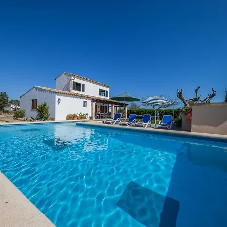Renata Villa